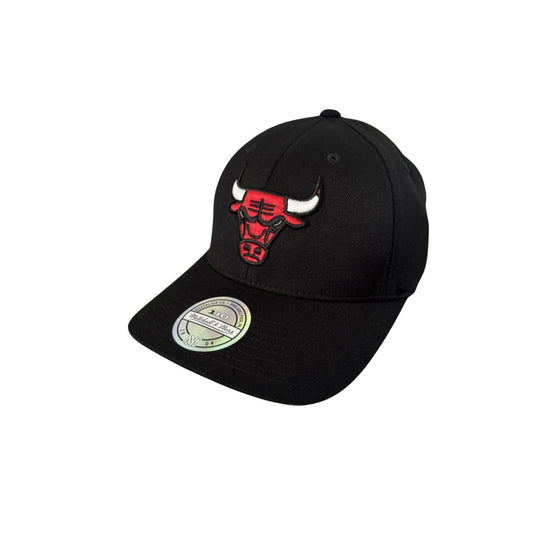 Chicago Bulls NBA Mitchell & Ness Basketball Snapback Cap with Round Brim - Soul and Sense Streetwear