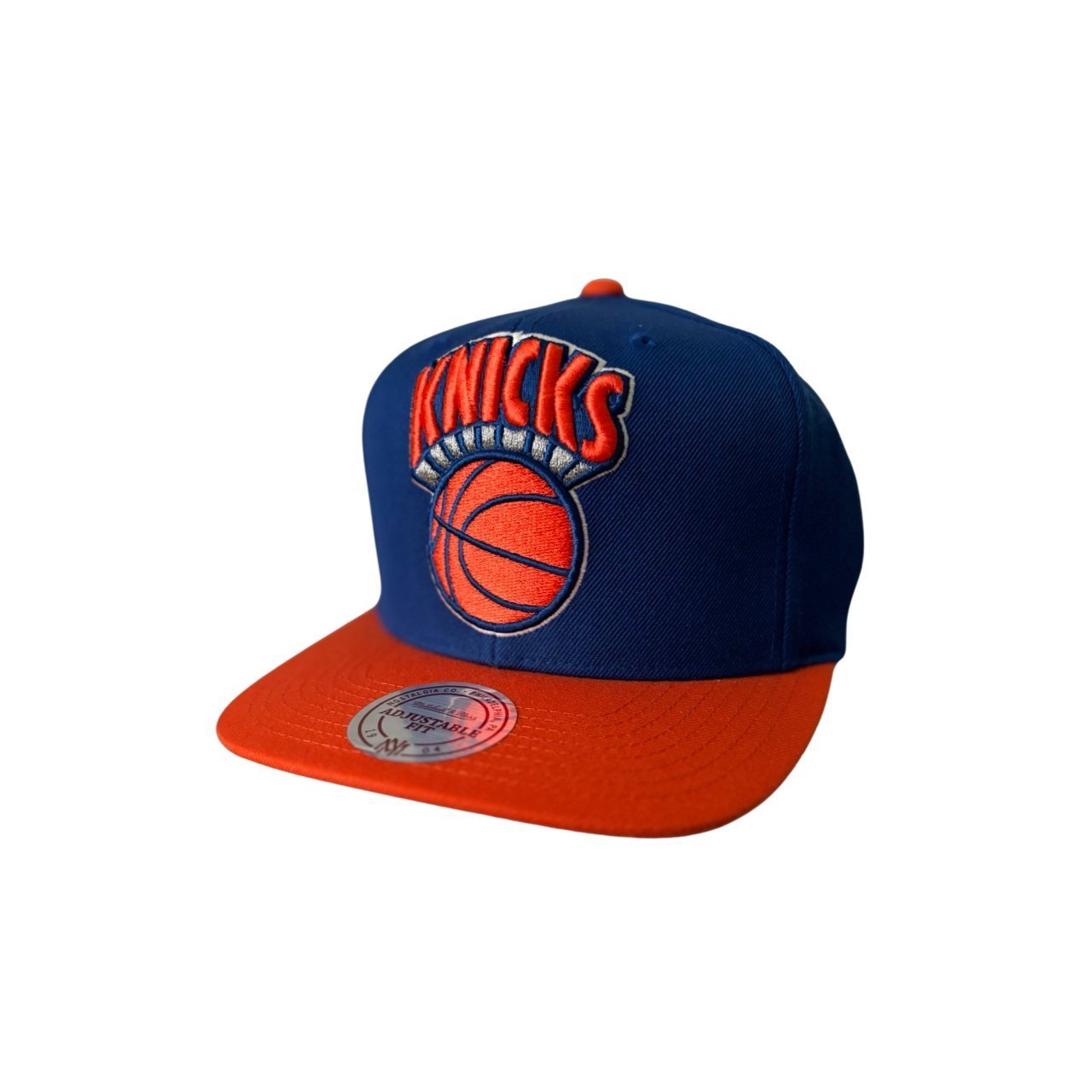 New York Knicks NBA Mitchell & Ness Snapback Cap with Flat Brim - Soul and Sense Streetwear