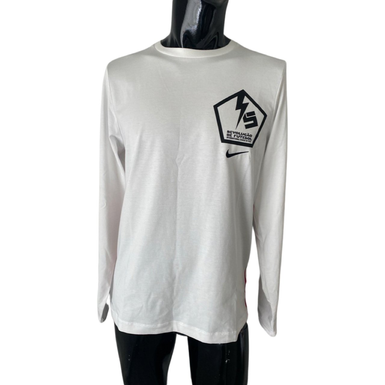 Nike Swoosh Football Retro Men’s White Revolucao de Futebol Tshirt - Soul and Sense Streetwear