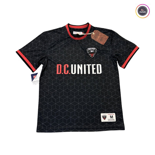 Mitchell & Ness DC United MLS Soccer Jersey Tshirt size Medium - Soul and Sense Streetwear